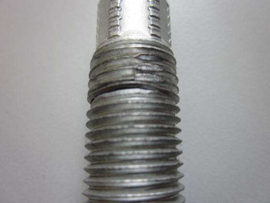 螺絲滑牙、斷裂等破壞的原因及應(yīng)對措施